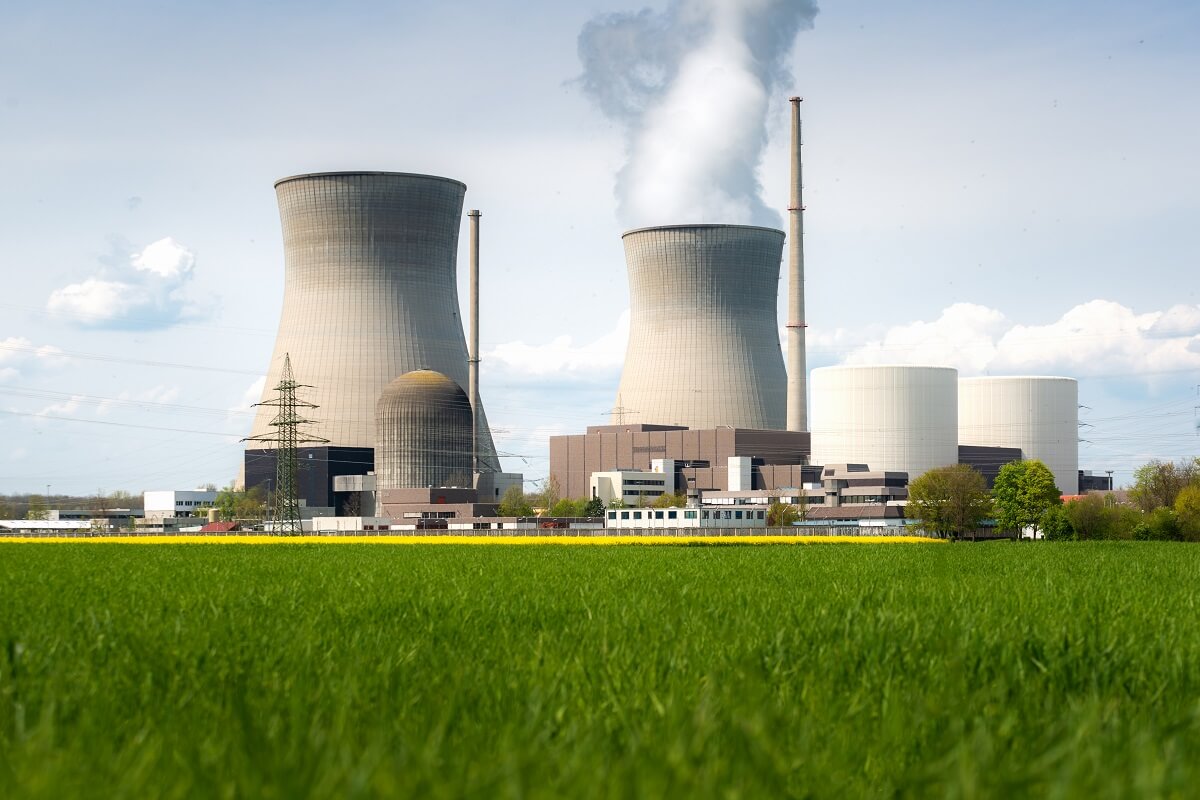 Environmental impact of nuclear power plants